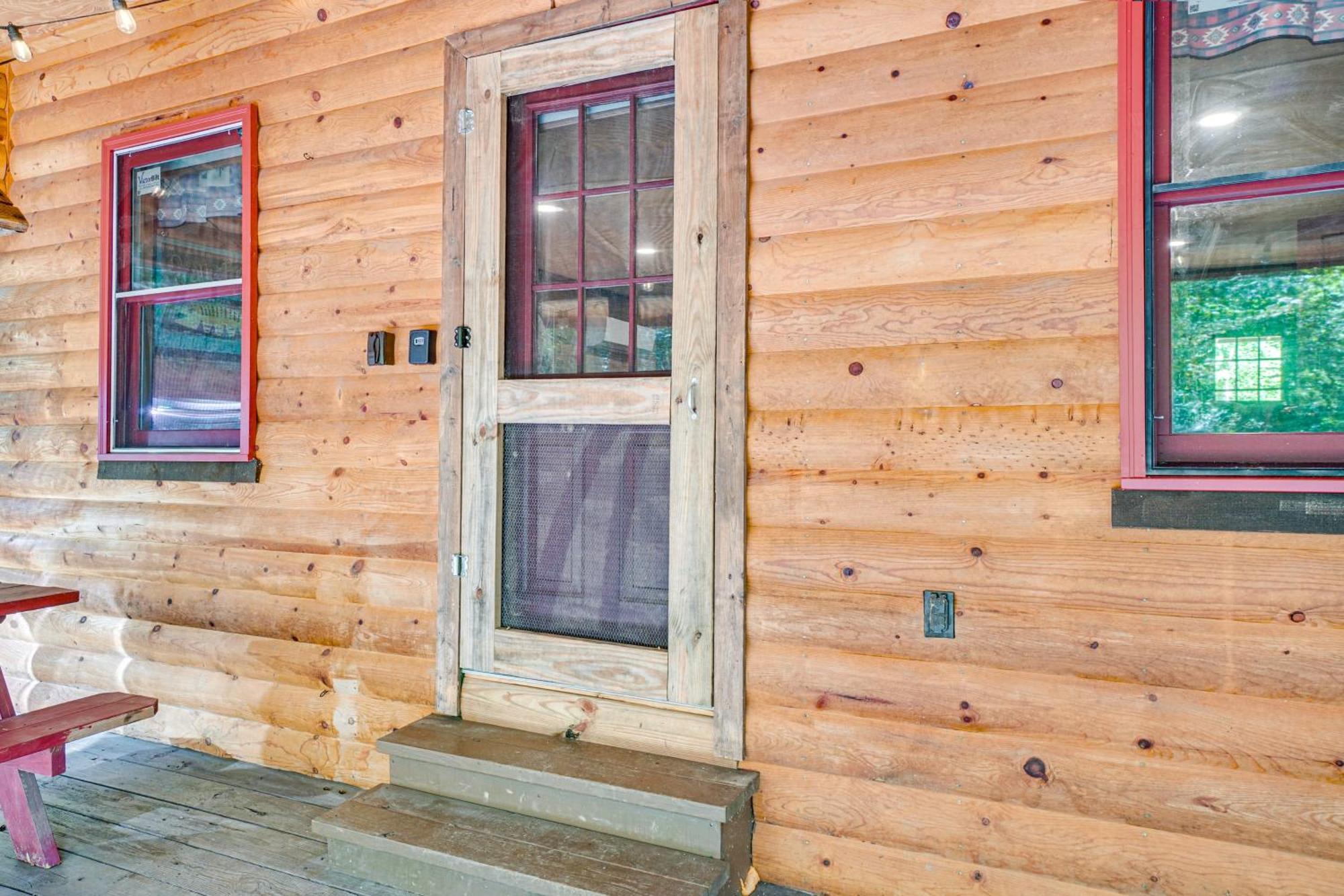 Вилла North Georgia Mtn Escape With Hot Tub And Games! Sautee Nacoochee Экстерьер фото