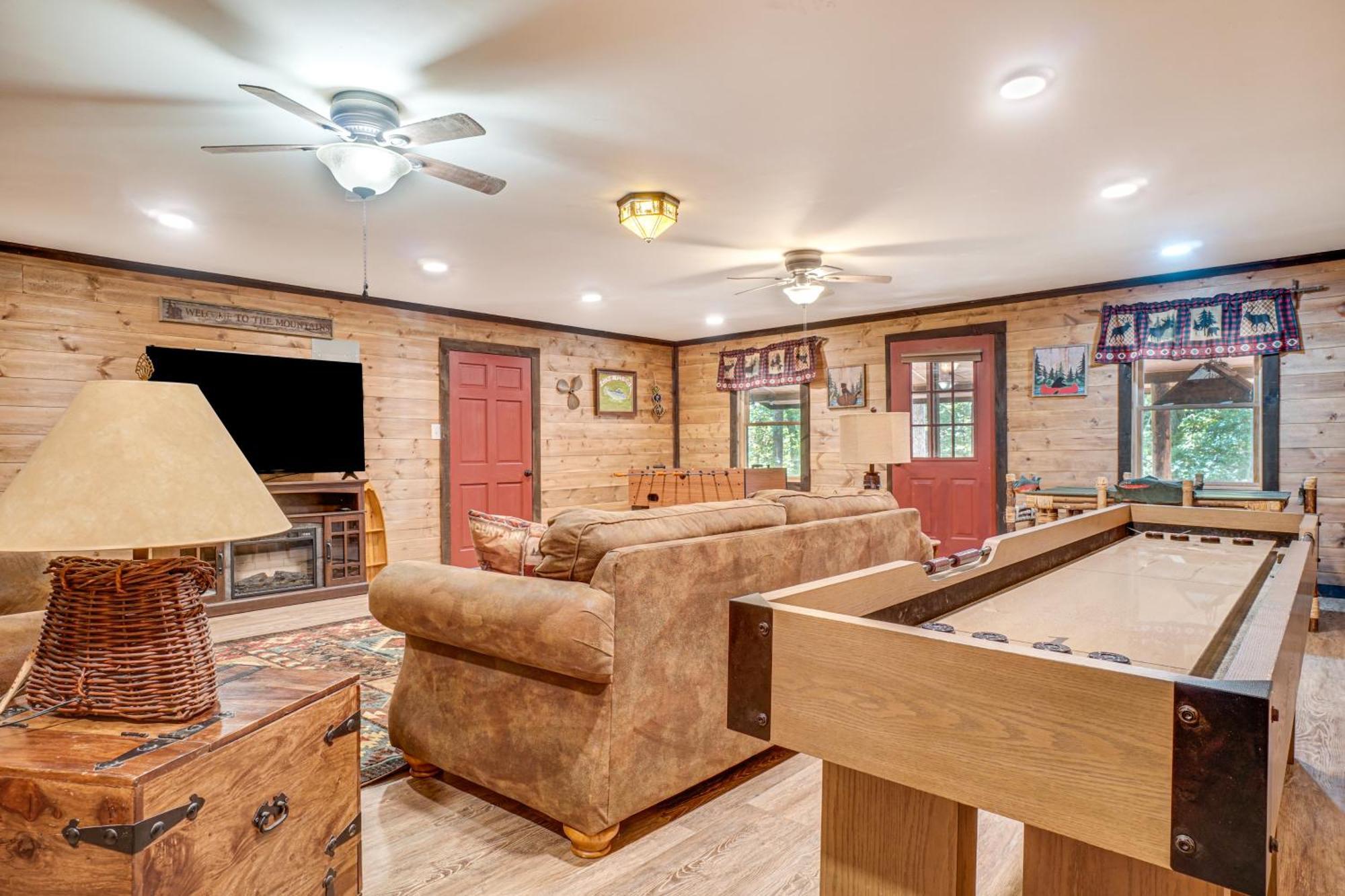 Вилла North Georgia Mtn Escape With Hot Tub And Games! Sautee Nacoochee Экстерьер фото